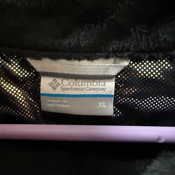 NWT Columbia Vest (long) - Picture 5 of 5